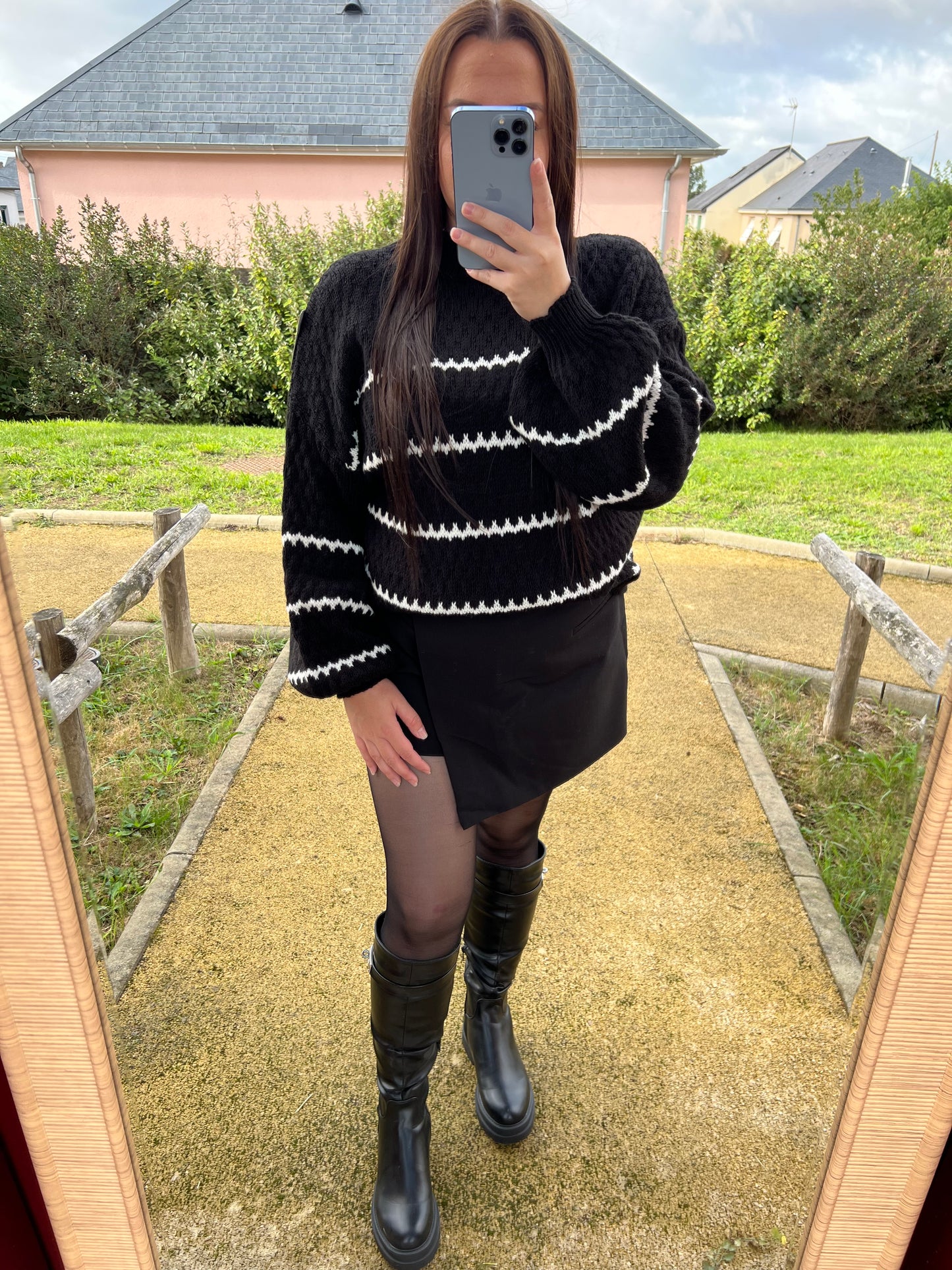 Pull Loanne noir