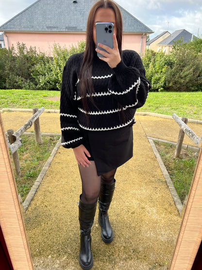 Pull Loanne noir